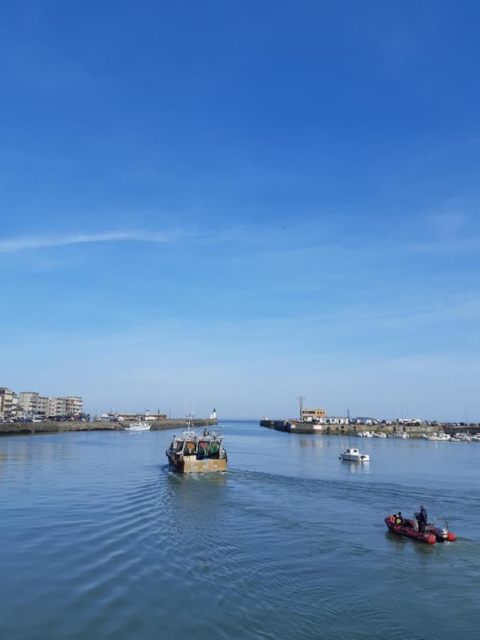 La Coquille - vue mer panoramique&port Tréport Le Tréport Esterno foto